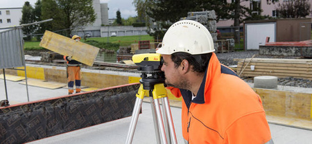 LEICA NA520 NIWELATOR OPTYCZNY