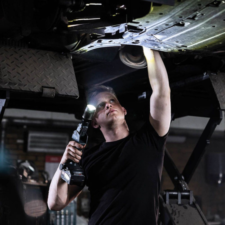 SCANGRIP LAMPA Z WYMIENNYMI GŁOWICAMI MULTILIGHT BODY