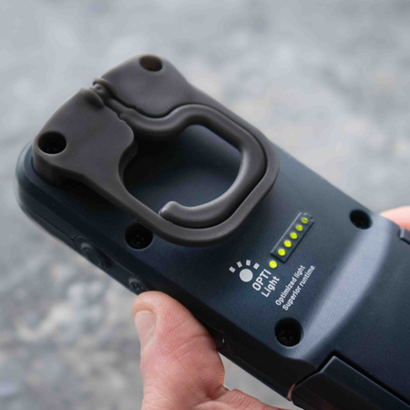 SCANGRIP SG036208 AKUMULATOROWA LAMPA ROBOCZA LED Z BAZĄ ŁADUJĄCĄ UNIFORM FORLIFE