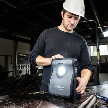 SCANGRIP LAMPA LED 4000 LM NOVA 4 CONNECT