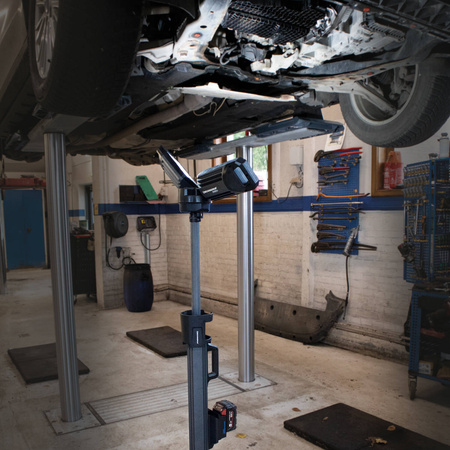 SCANGRIP SG036105C AKUMULATOROWA LAMPA BUDOWLANA LED 5000 LM TOWER 5 CONNECT