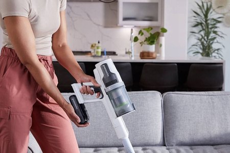 GREENWORKS GD24SVK4D ODKURZACZ DOMOWY 24V