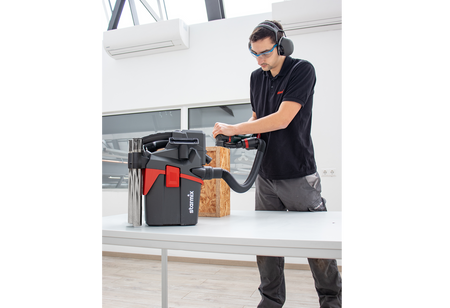 STARMIX SX119090 ODKURZACZ AKUMULATOROWY SMART L 18V ZESTAW Z ŁADOWARKĄ I AKU 5.2 AH