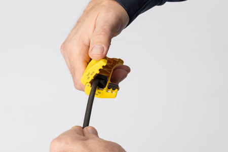 JOKARI JO30199 ŚCIĄGACZ IZOLACJI PV-STRIP PRO